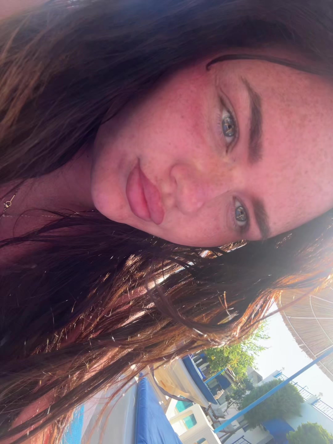 @robynborthwick_
