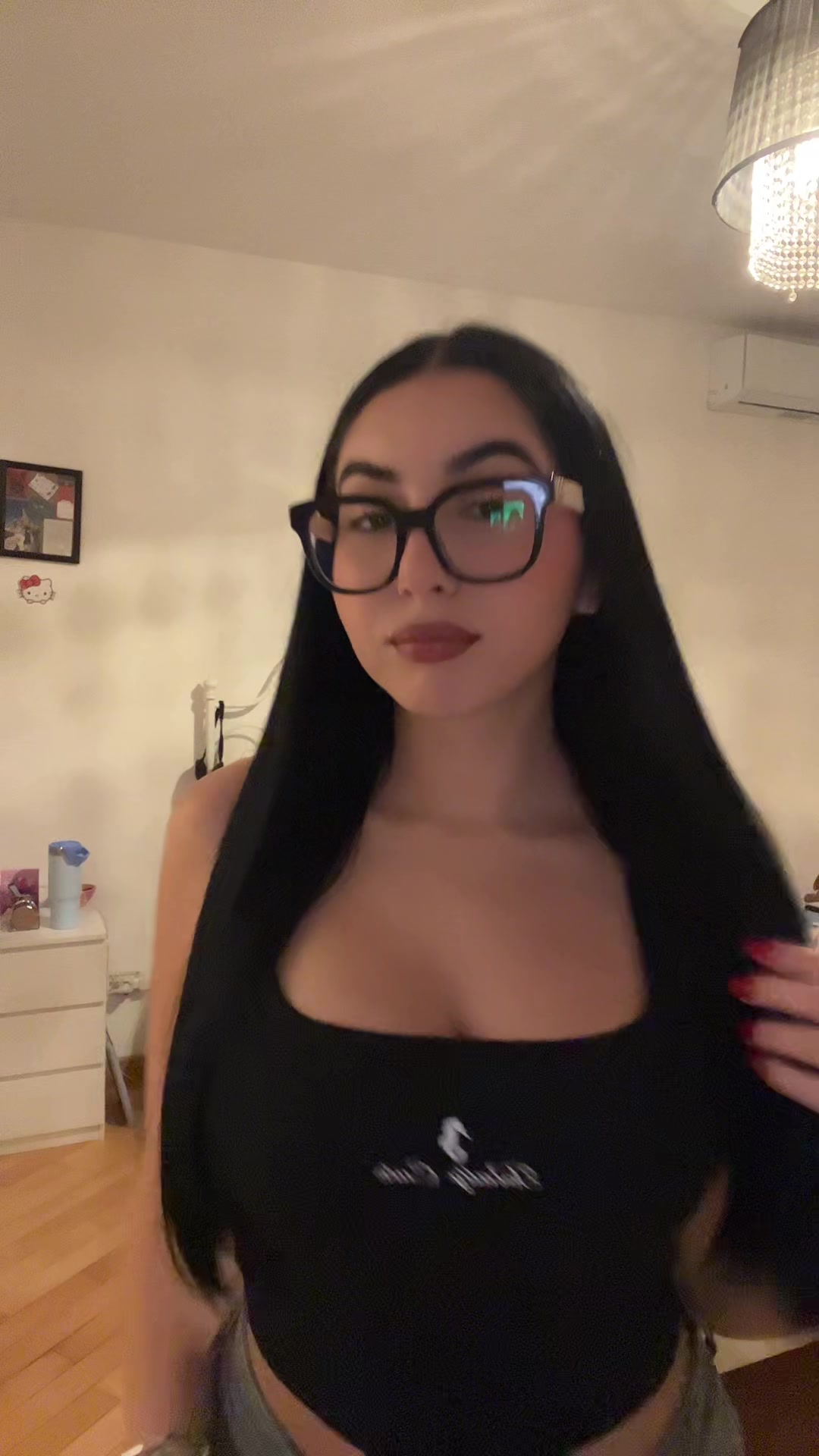 @missvalespam