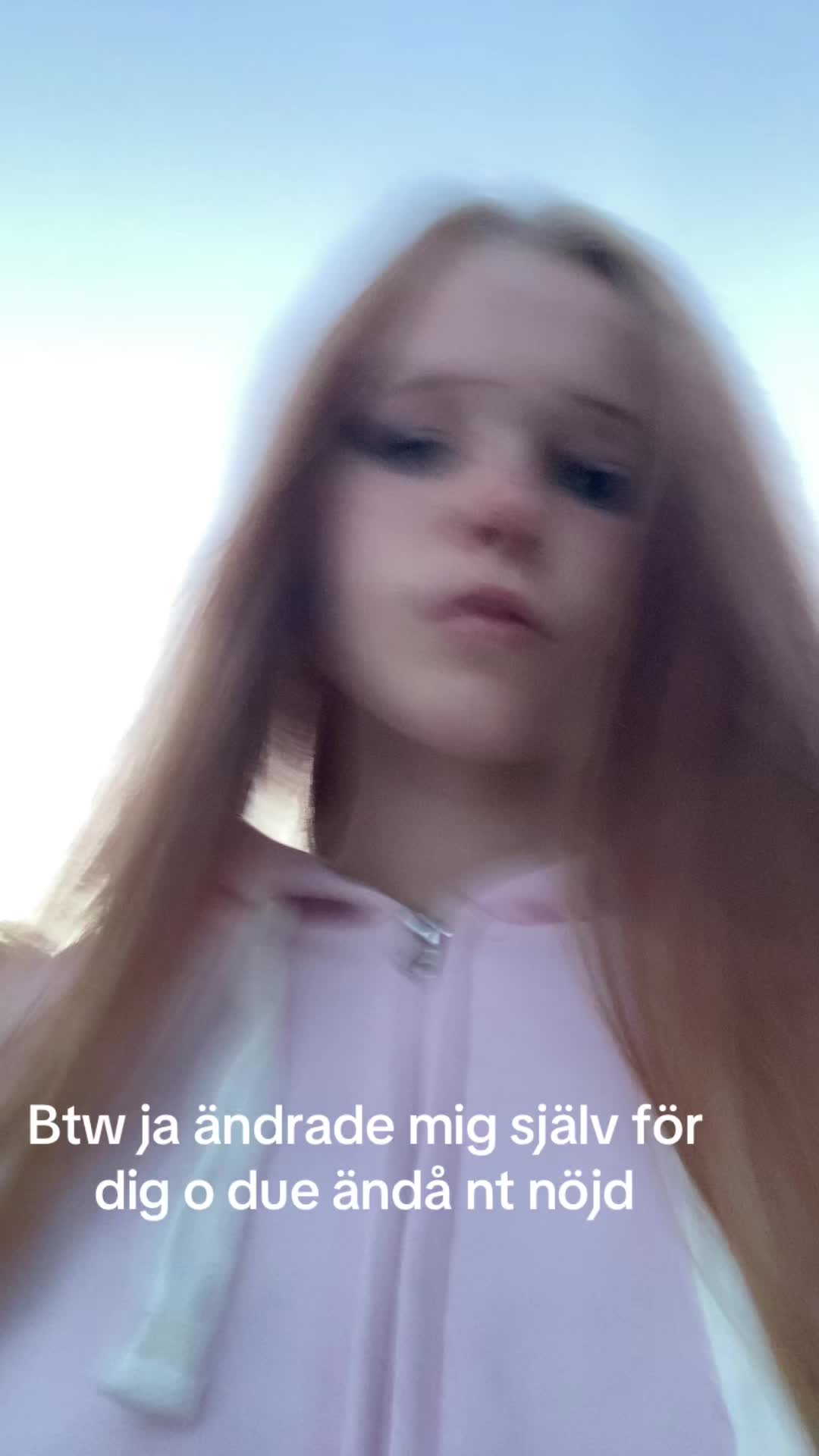 @Dum blondin🤗💕