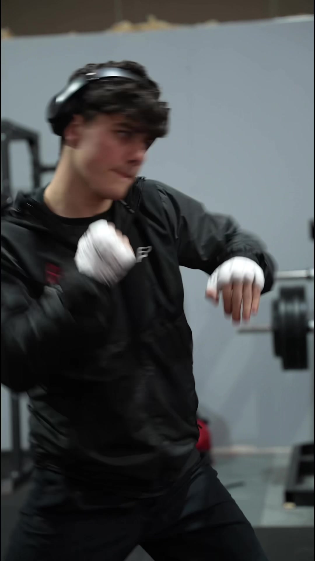 @charliehollowaymma_