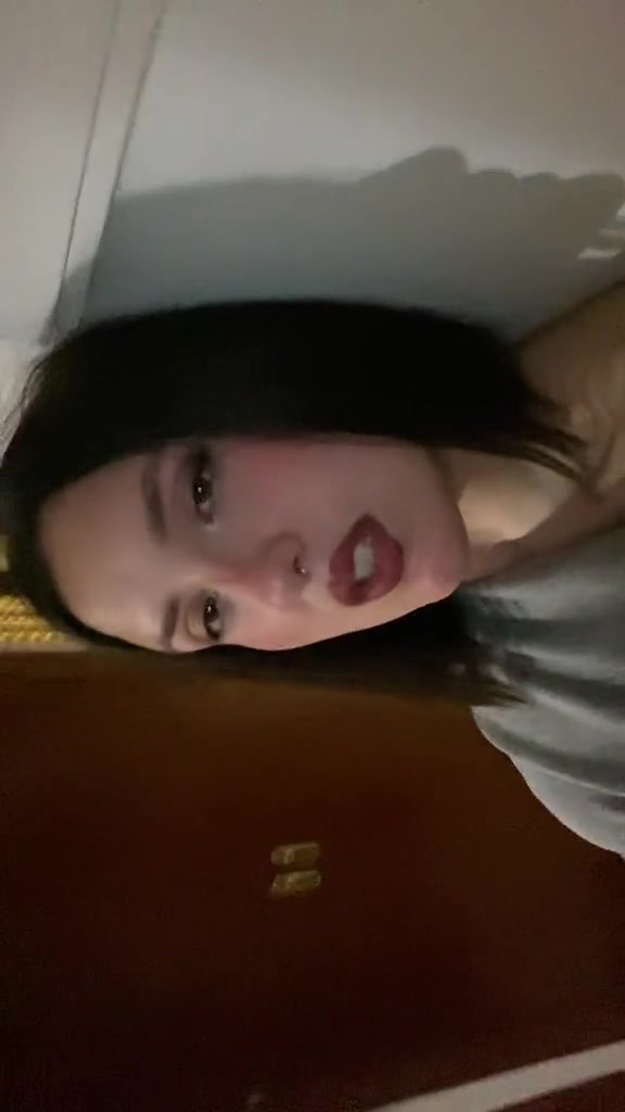 @candeela