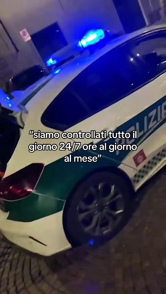 @🇦🇱