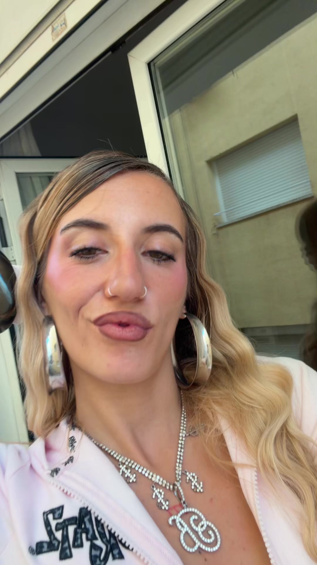 @Bbyraxet