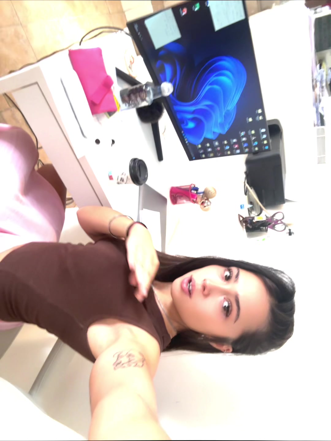 @isabelita