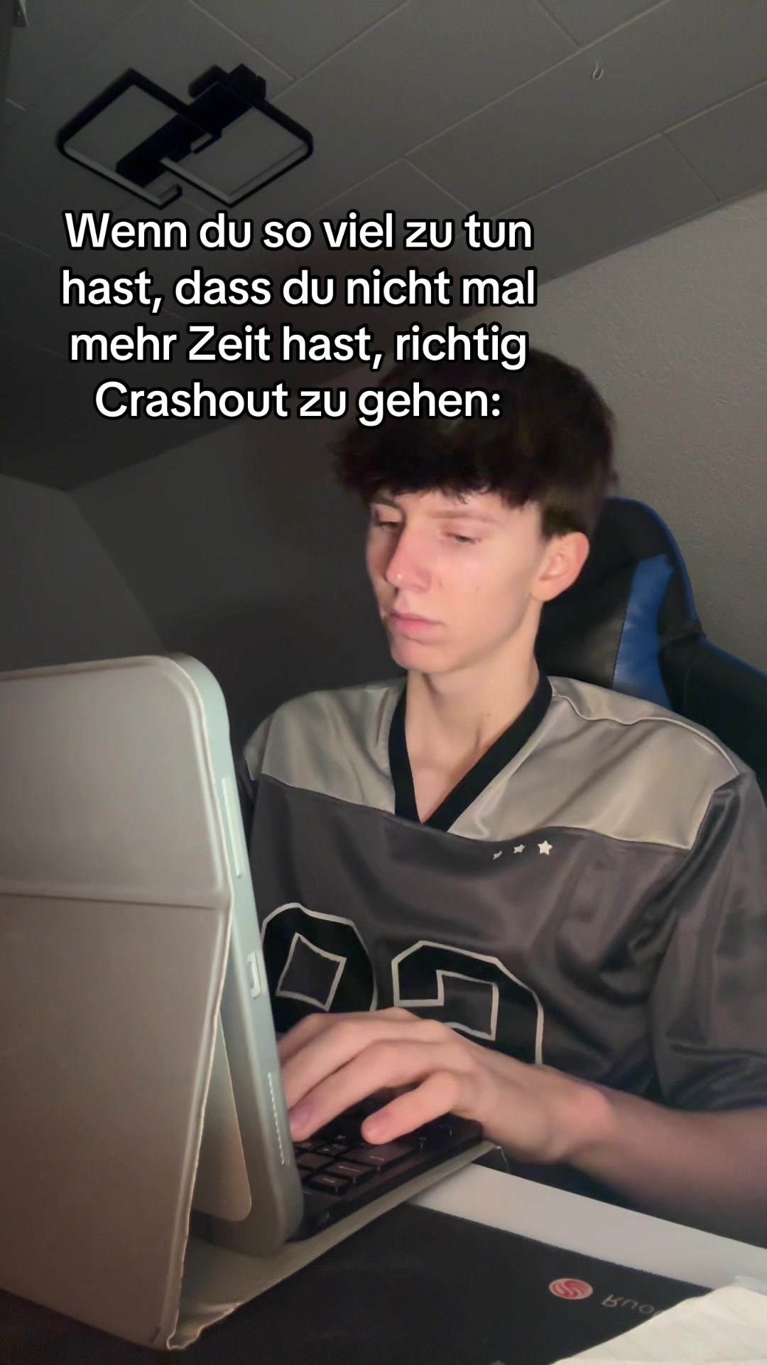 @Fxnn4Real