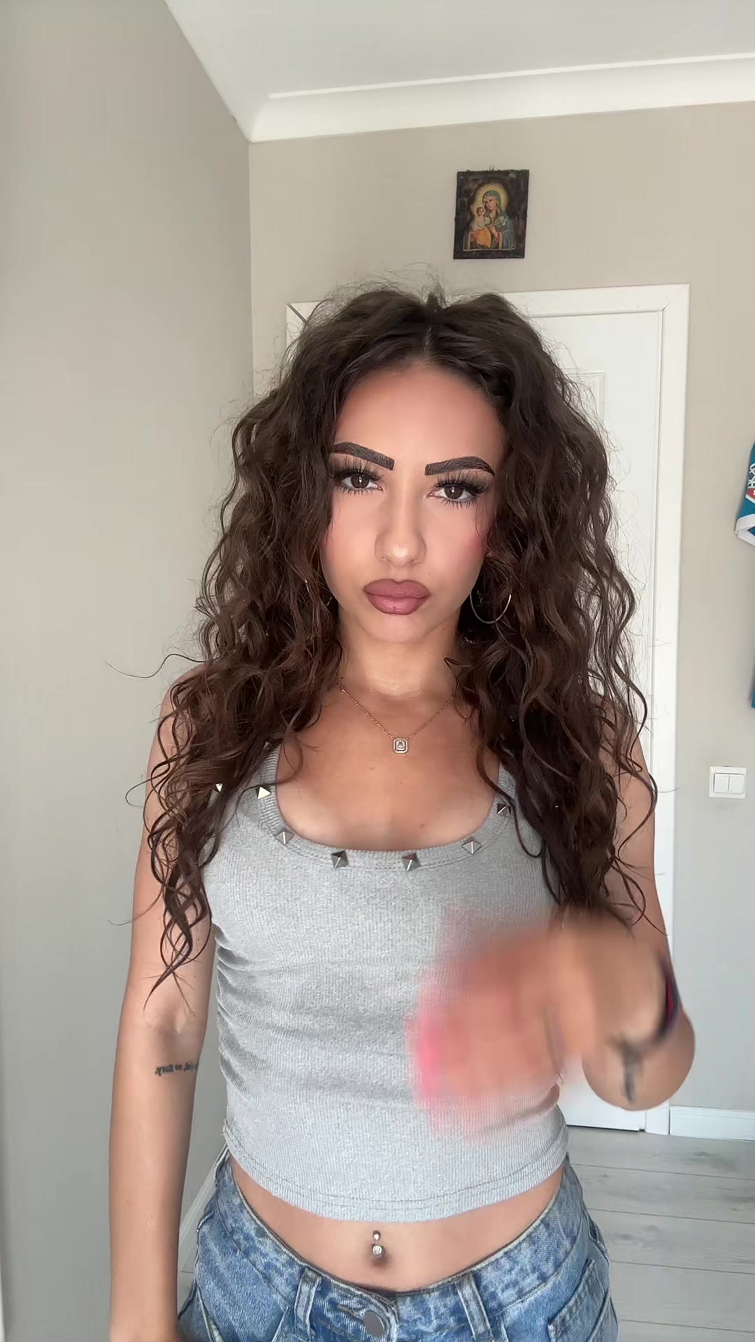 @deliii
