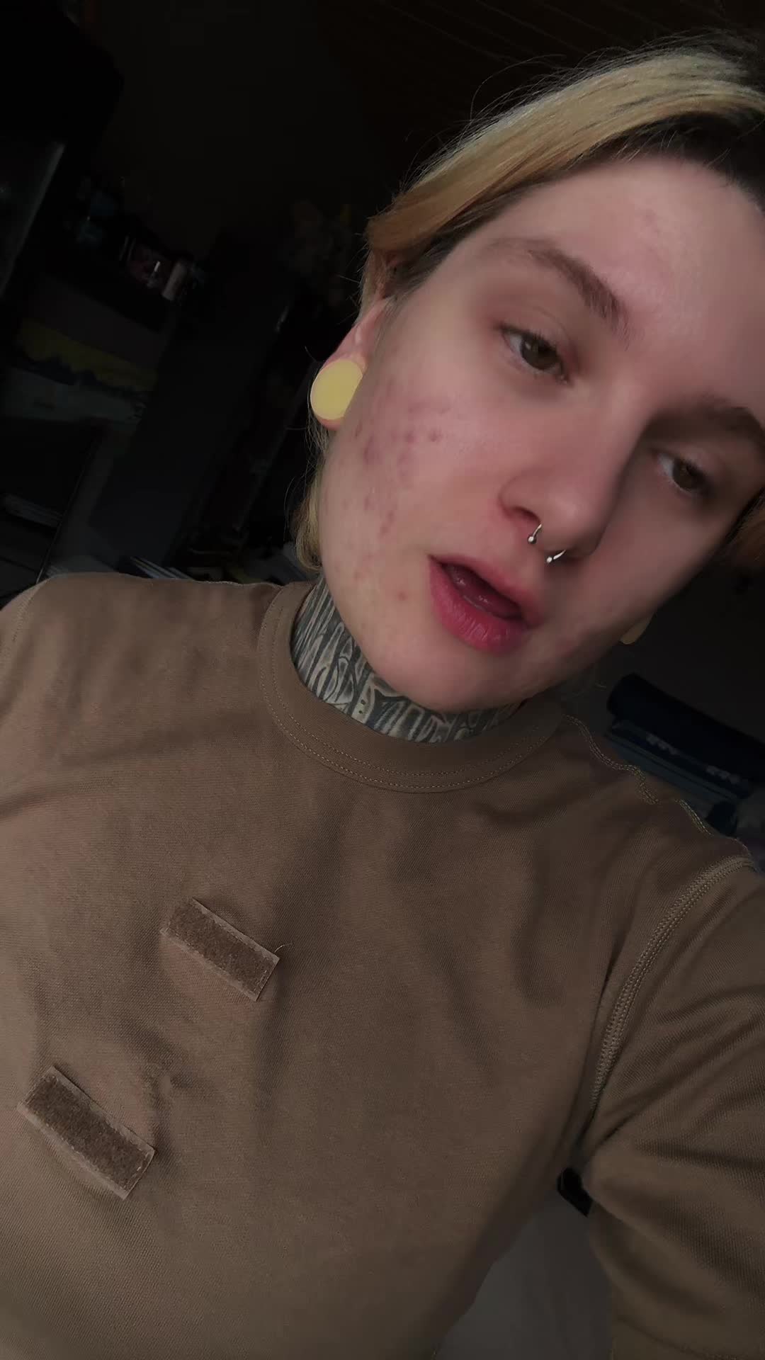 @Ena