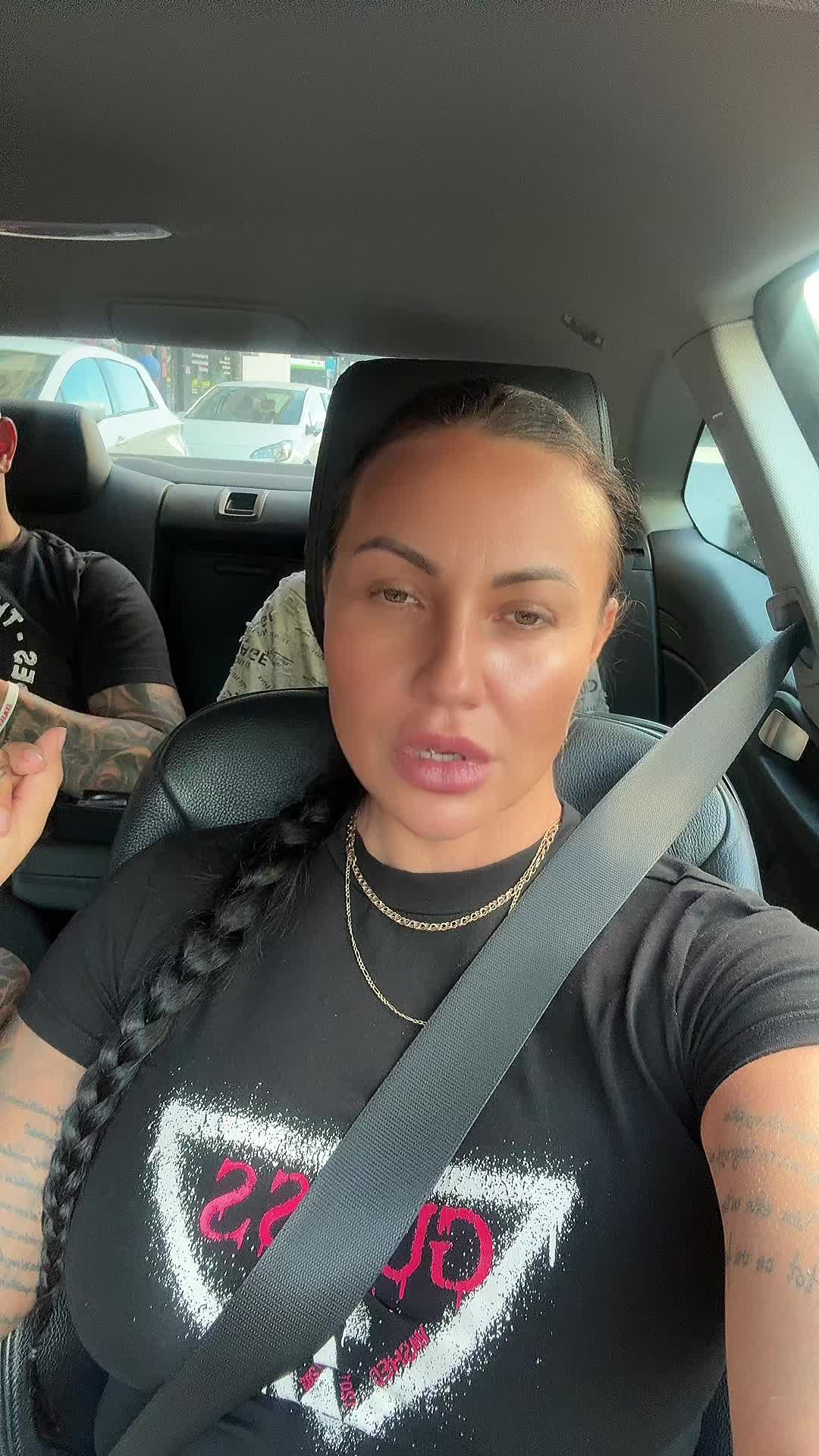 @irinapenseaza