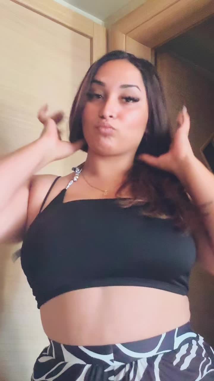 @adelina_1312💪🏽