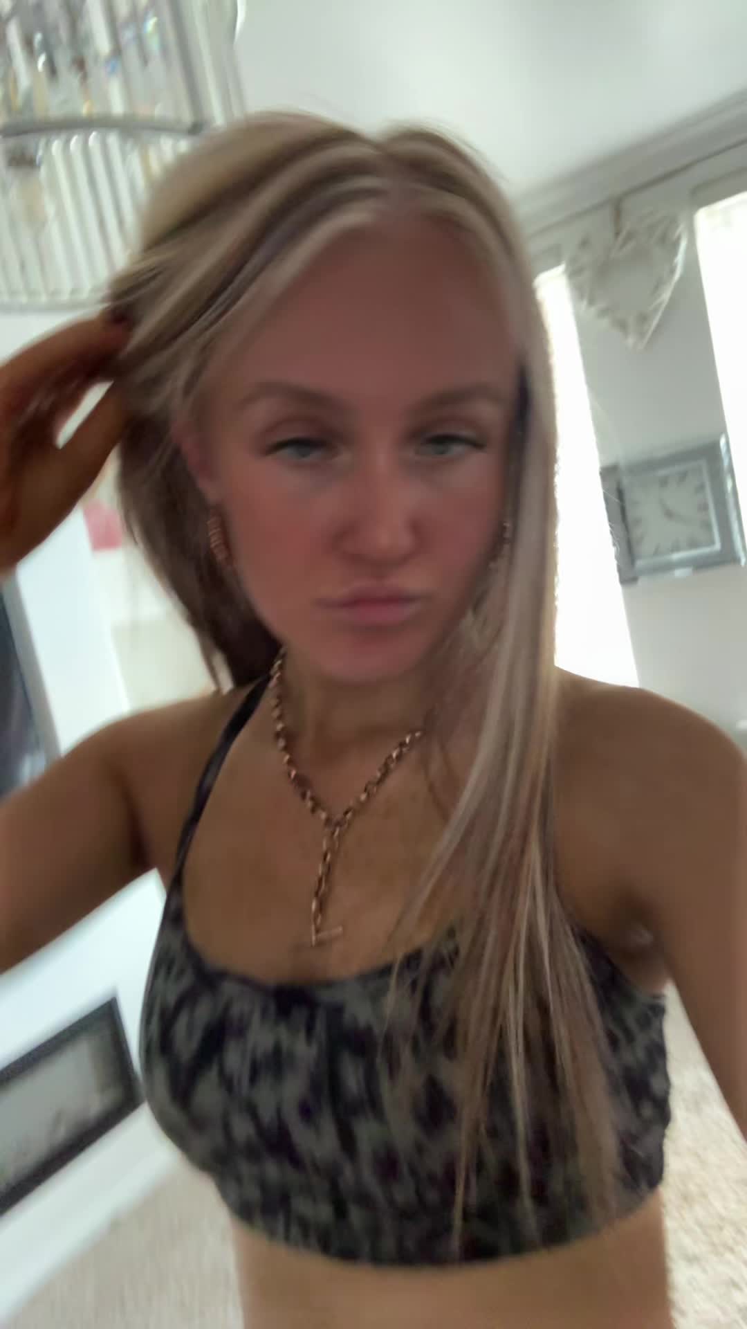 @𝓛𝓲𝓵𝓵𝓲𝓮 𝓹𝓪𝓻𝓴𝓸🎠🤍