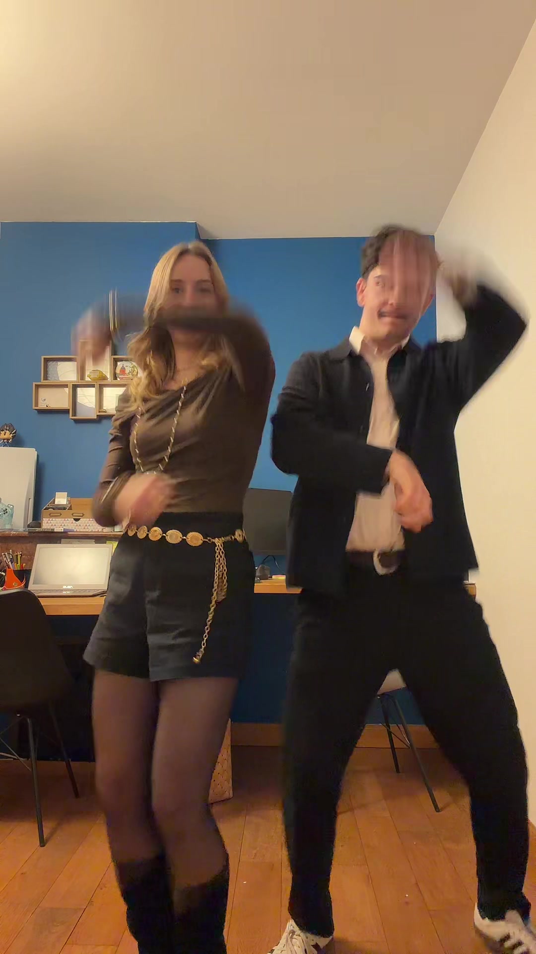 @Niki