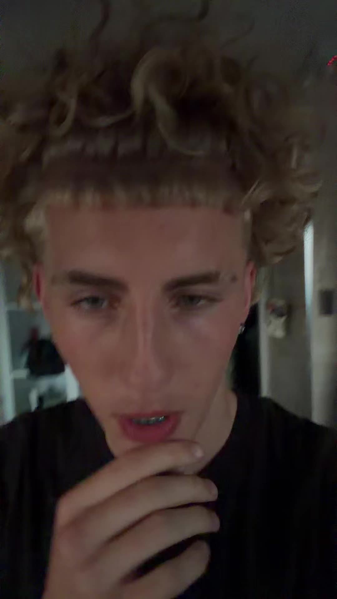 @whiteboi👨🏼&zwj;🦱