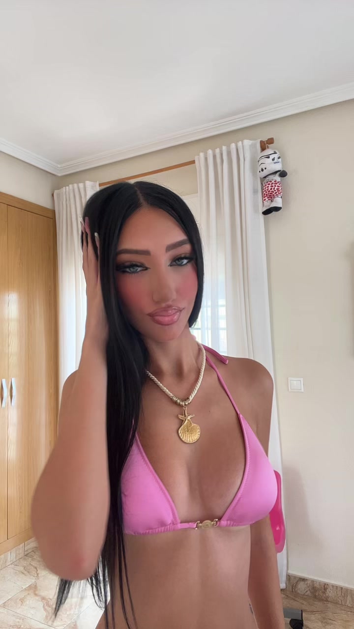 @🫢💋