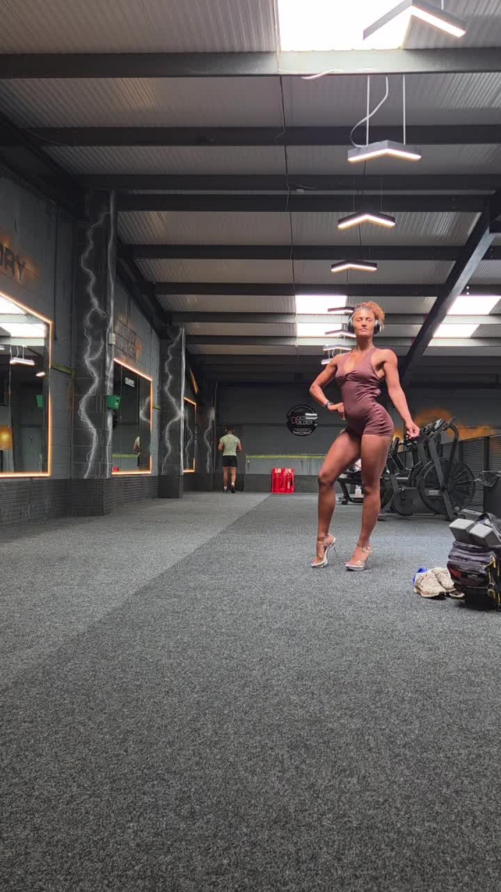 @balancefittwithnia