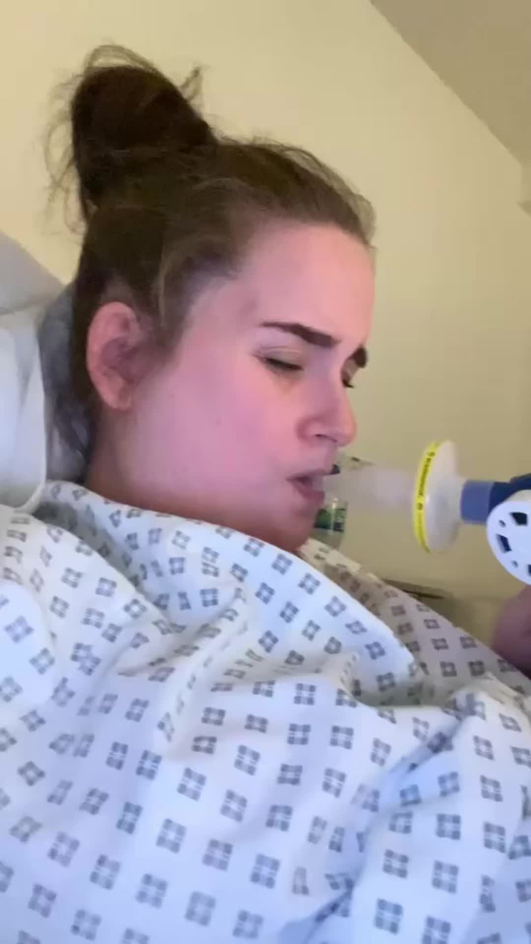 @caitlinxhunter