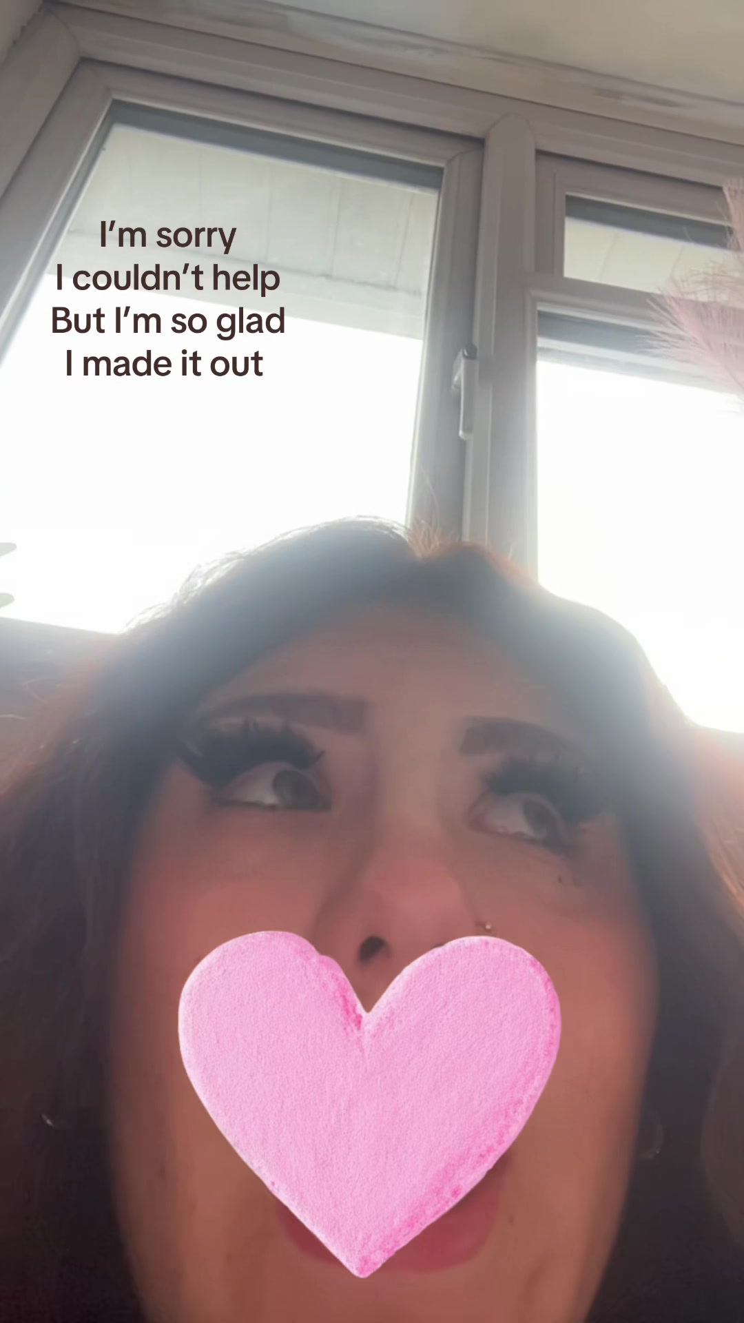 @Ellie~maixoxo🍒