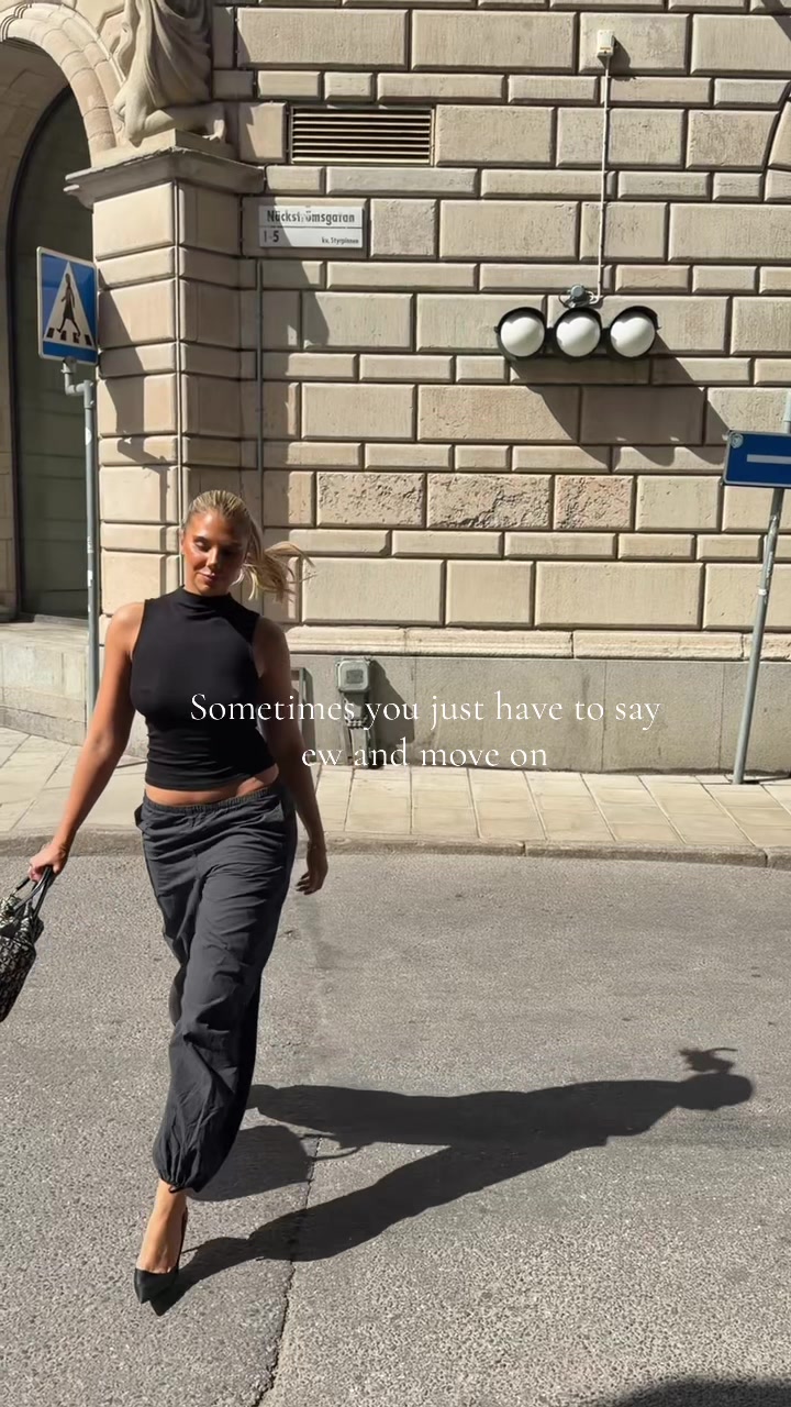 @HB