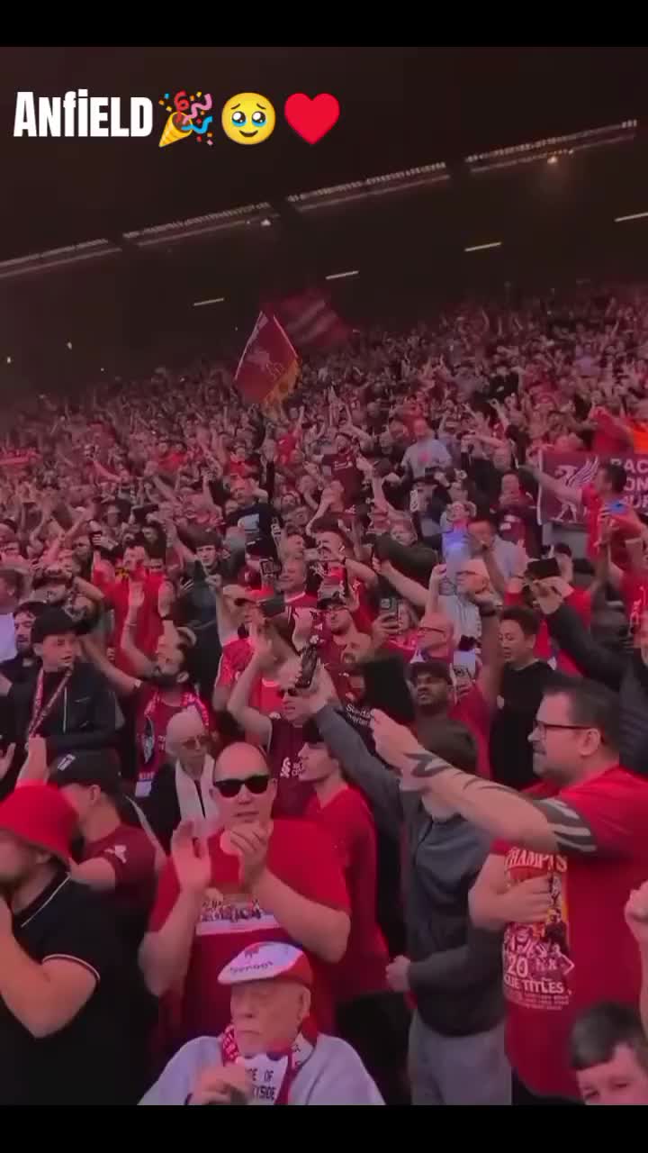 @LE REDS TM_34