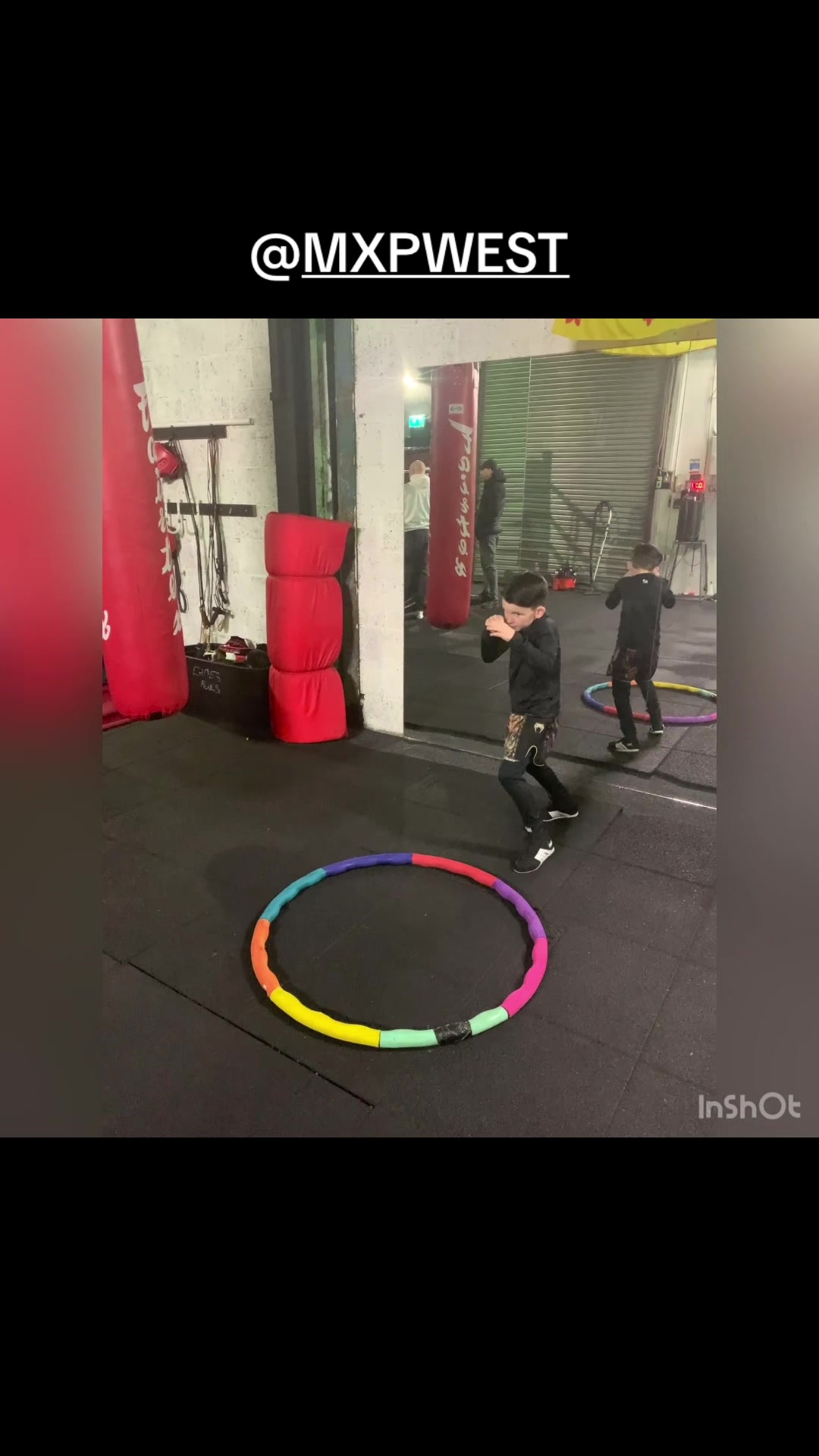 @Beezboxing🐝🥊🥊✨✨