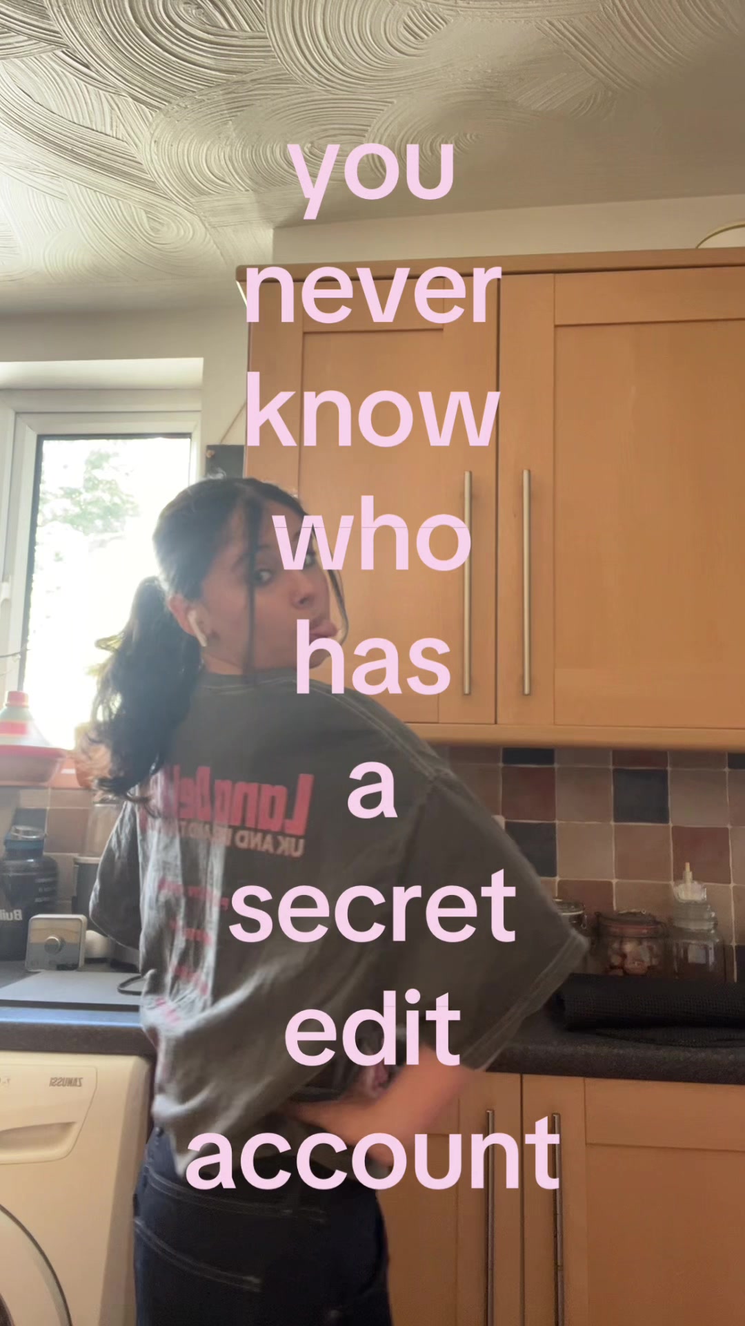 @🤫🤫