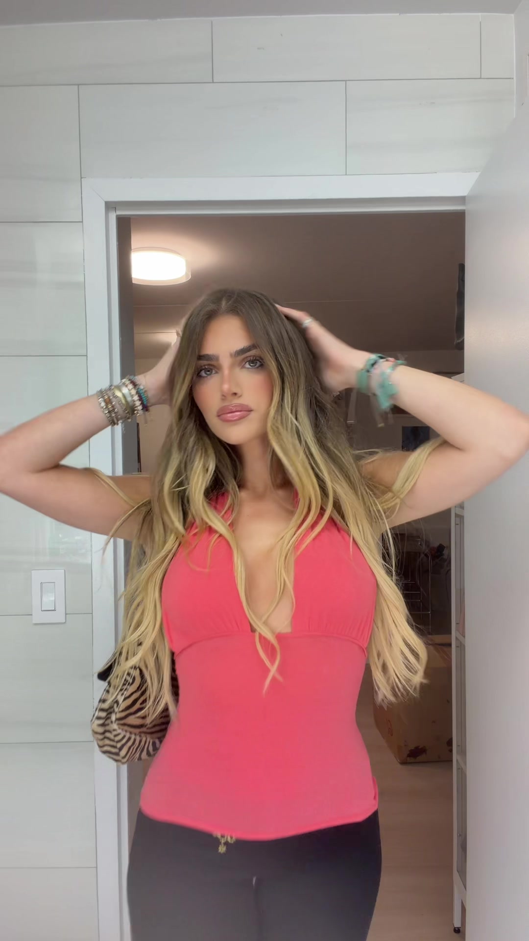 @arianayechiel