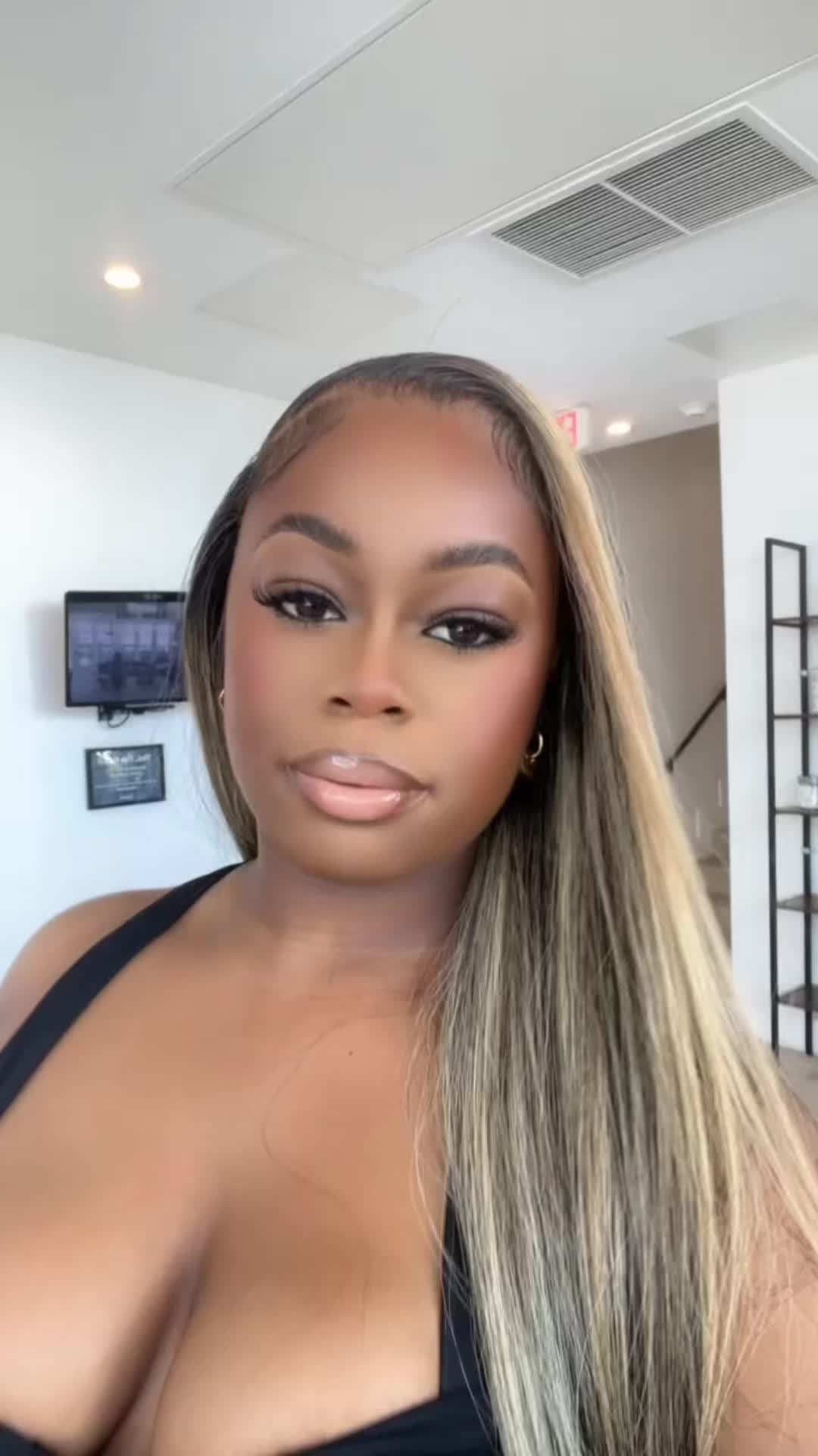 @Tiaxm