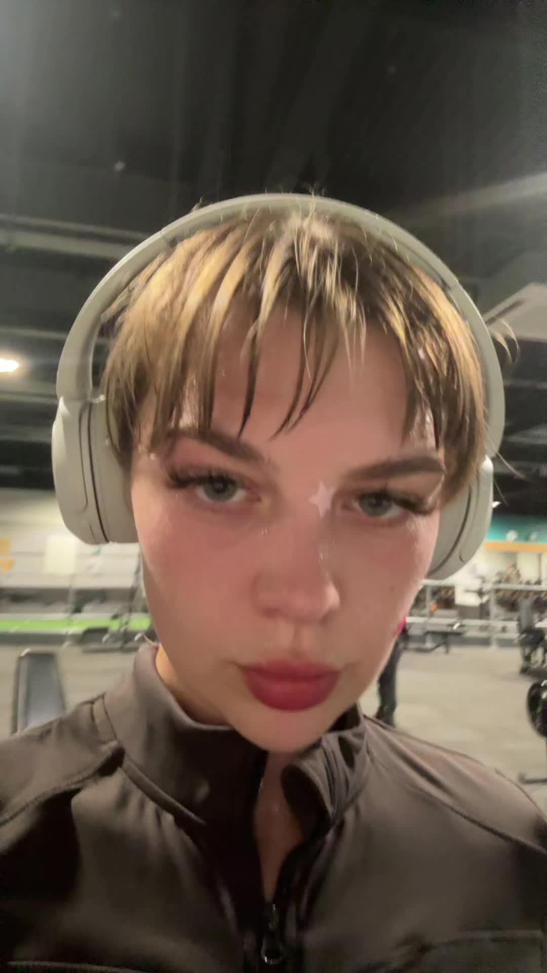 @M🍒