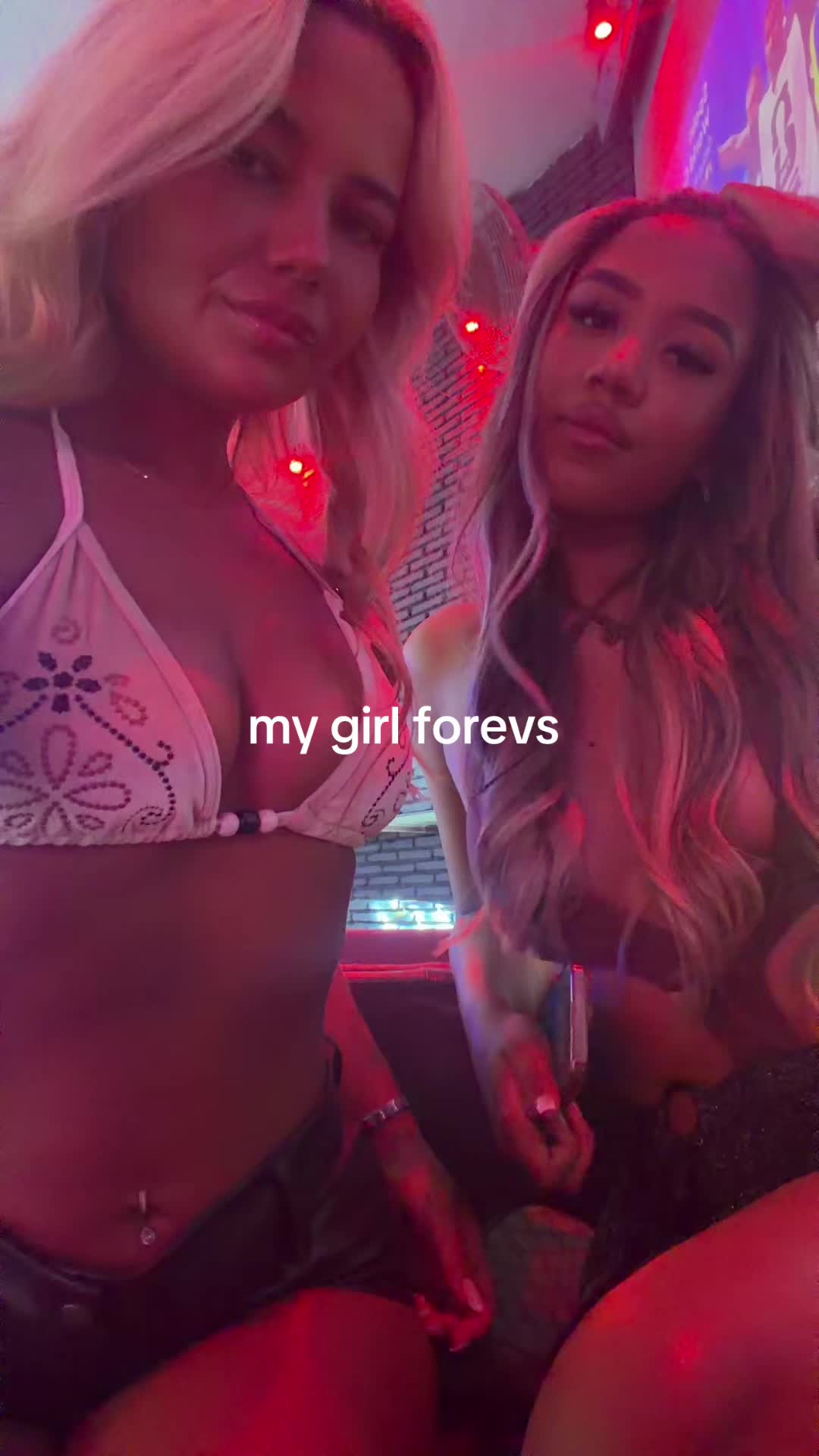 @Evie may mills ๐