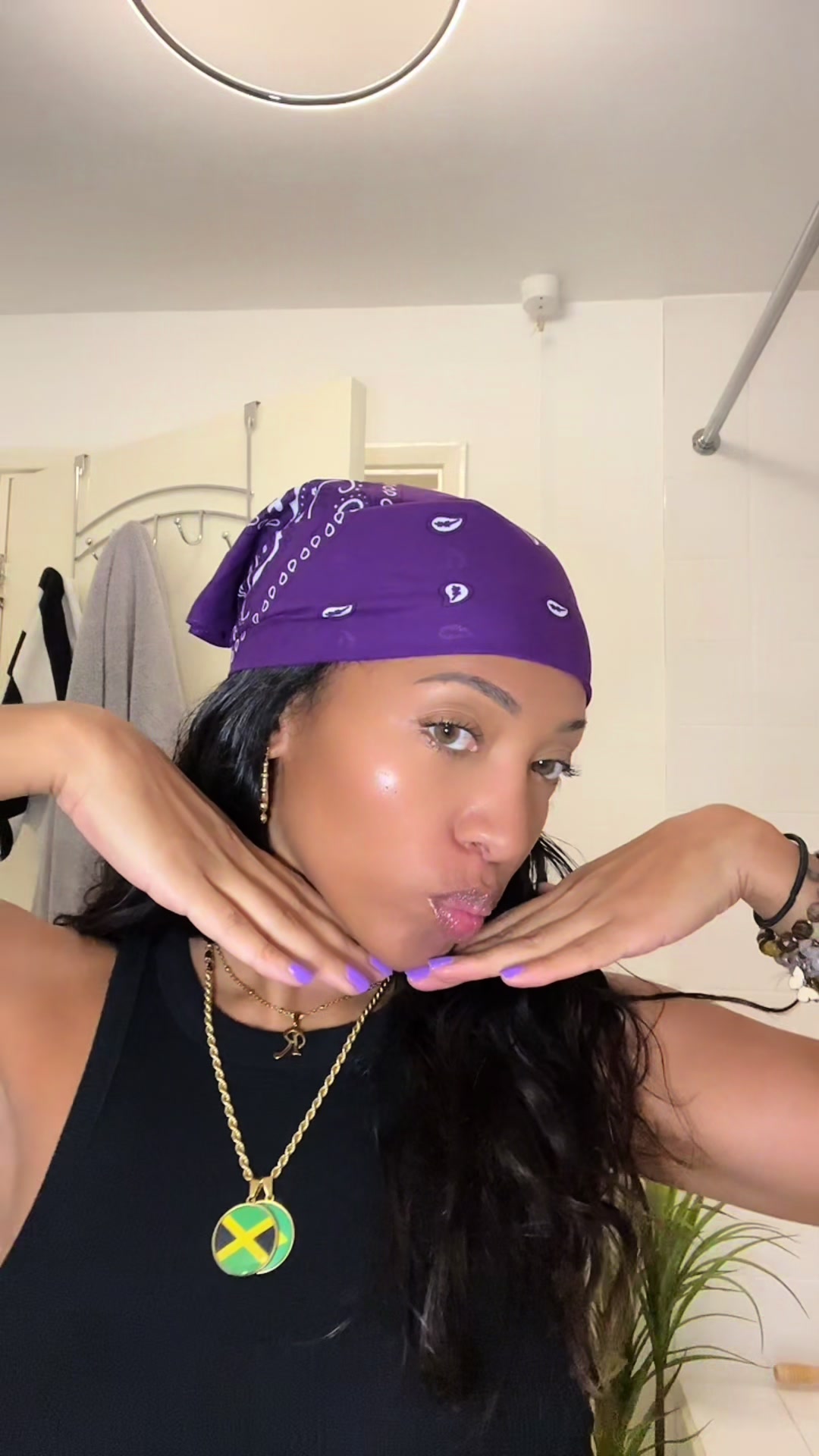 @Reenii