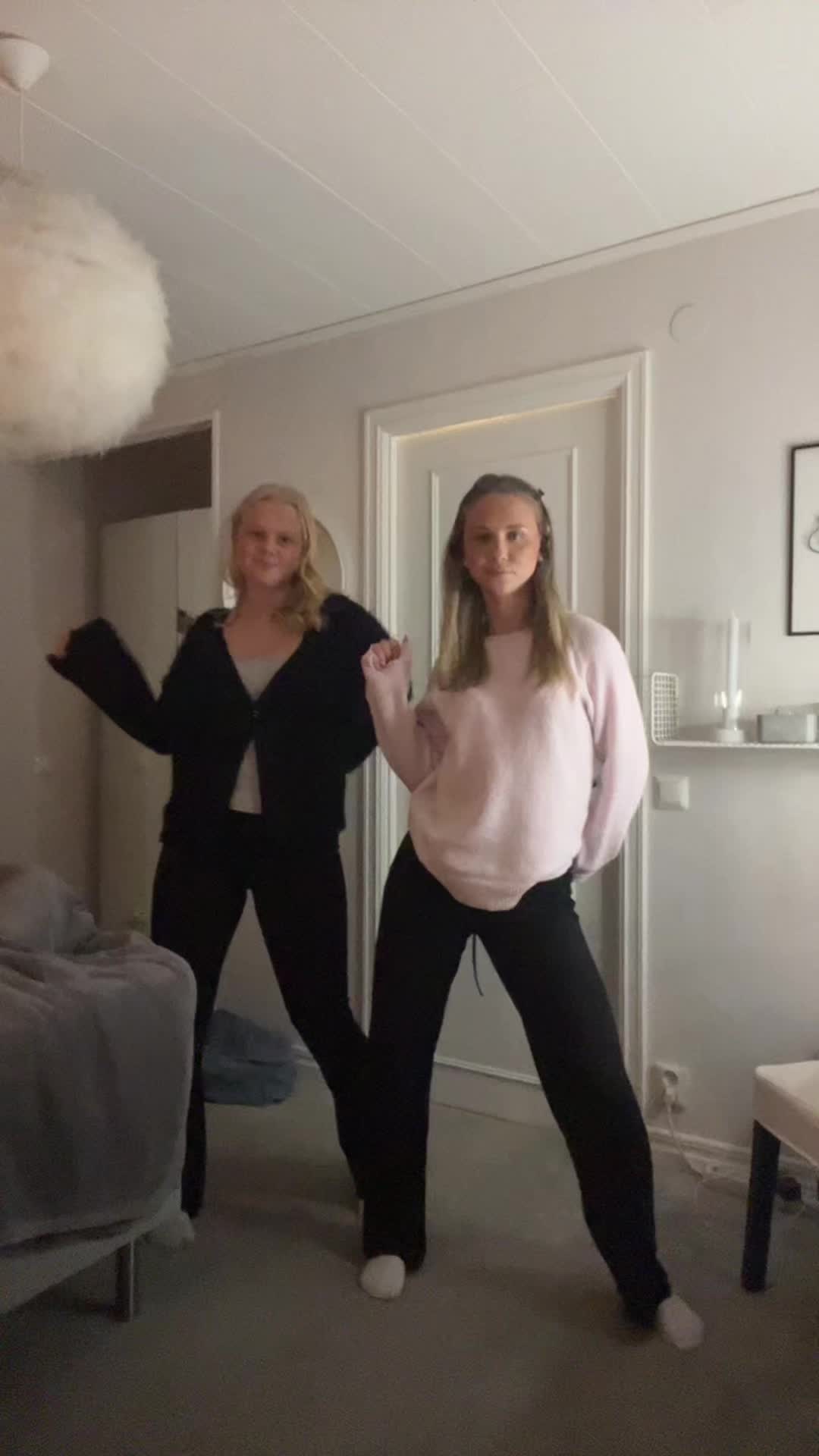 @mathilda & emilia