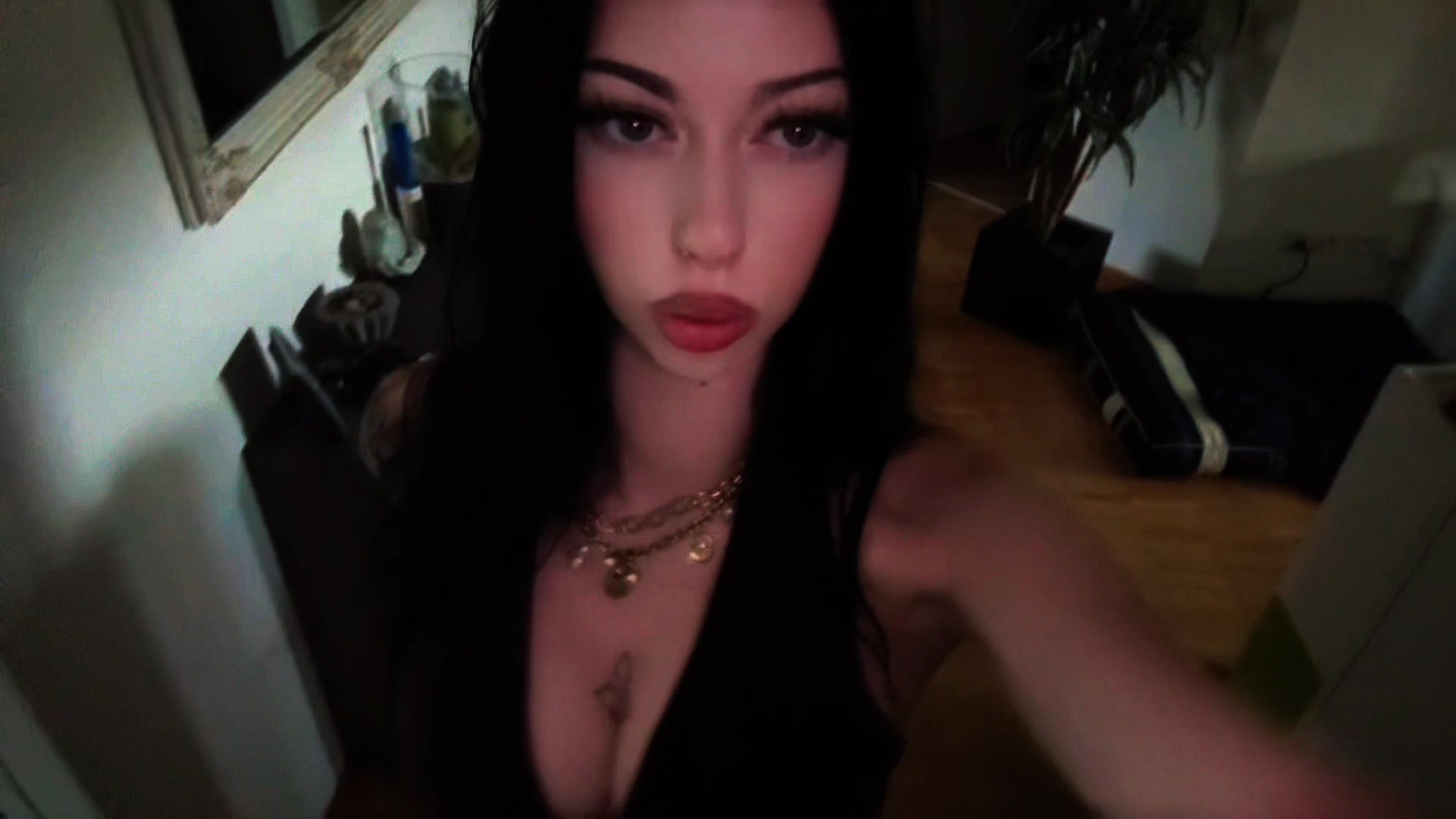@Zahnina