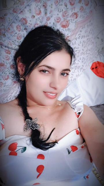 @eu sunt bn &icirc;n felul meu😉👑