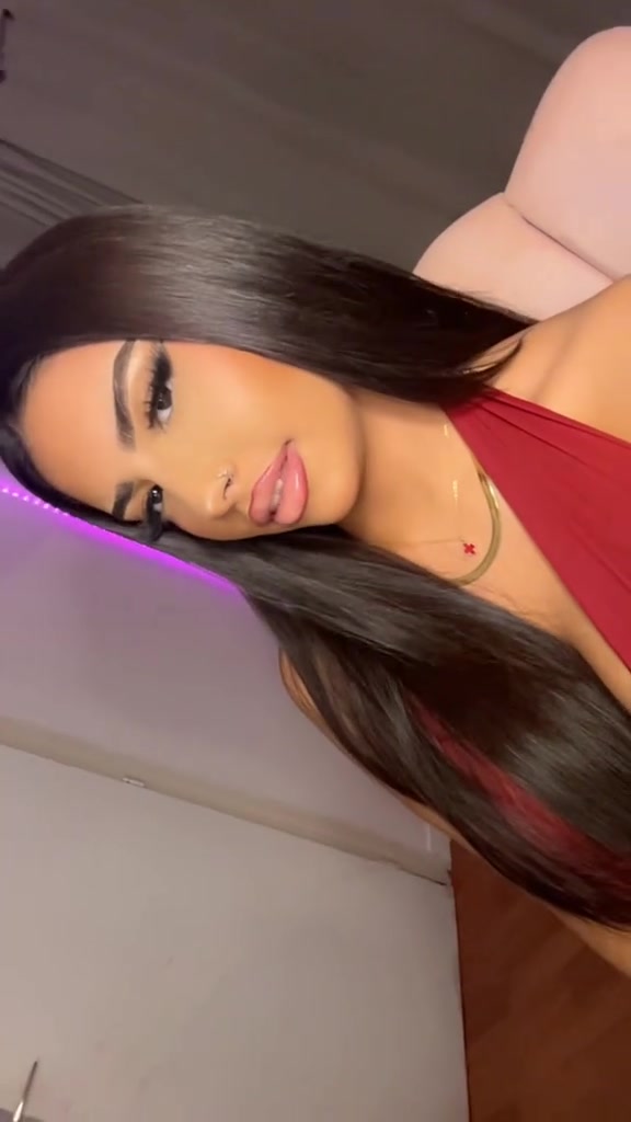 @Narjiss