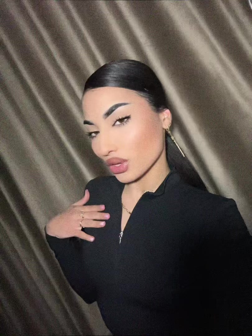 @Georgiana