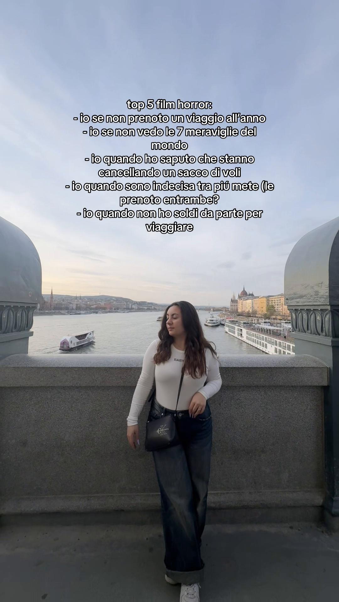 @_.simons._