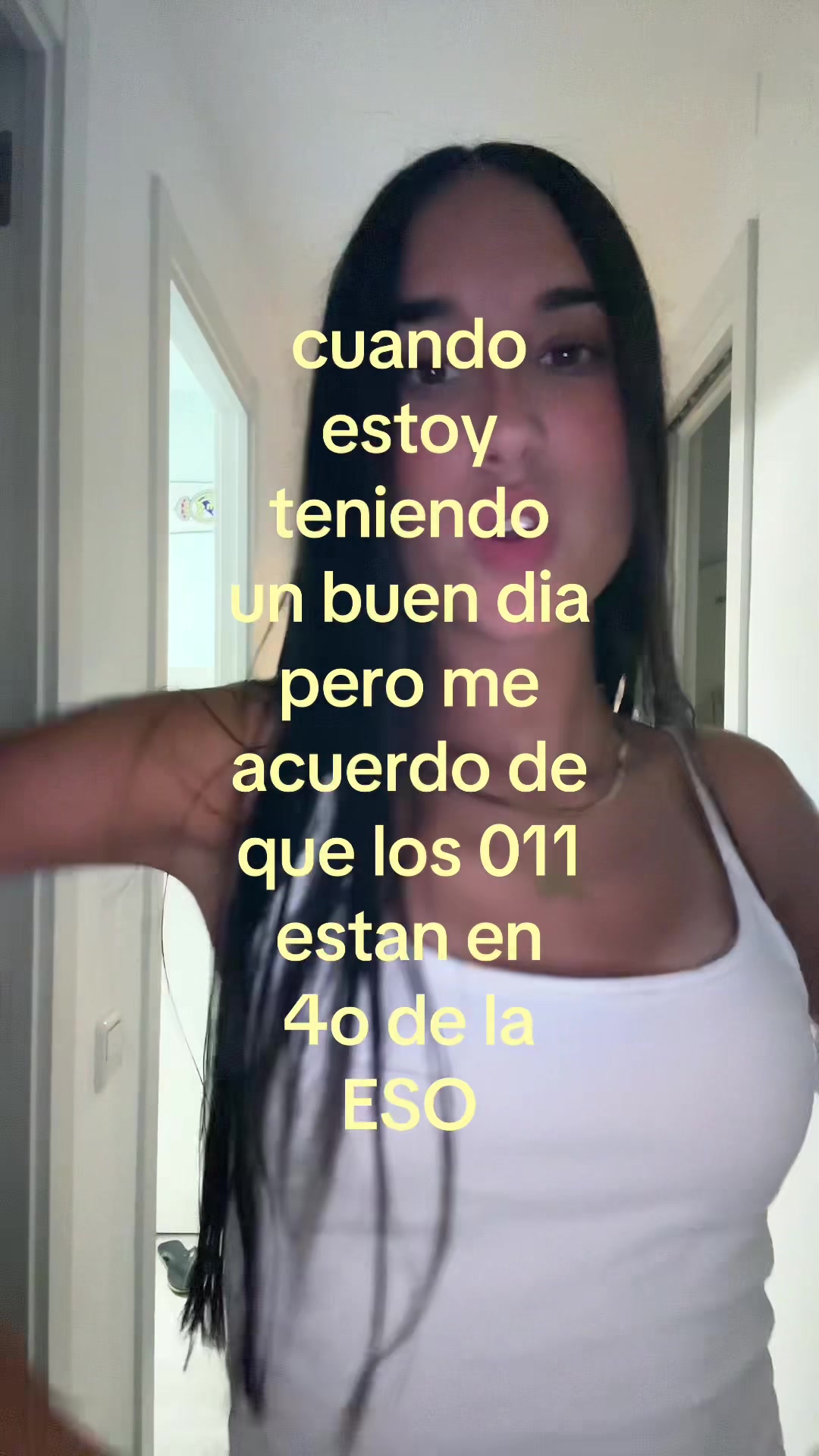 @avril con v