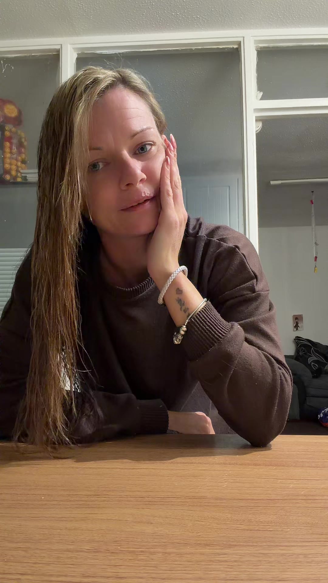 @justmekayleigh