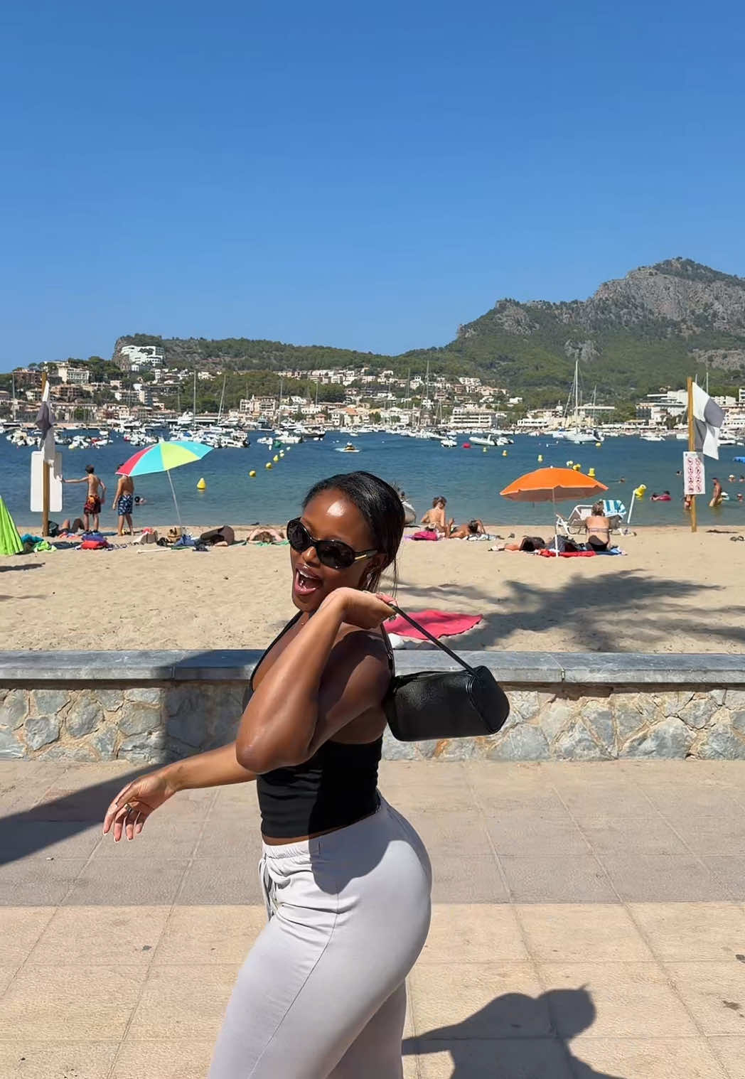 @Yas | Beauty Content Creator
