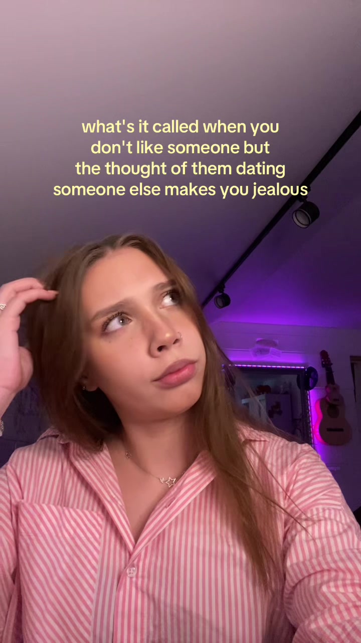 @annushka