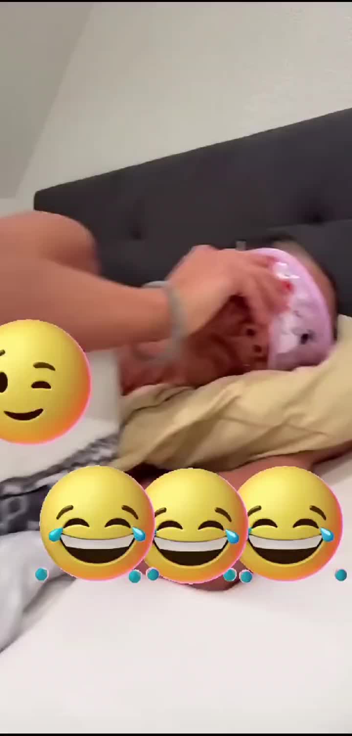 @Elena Cotia