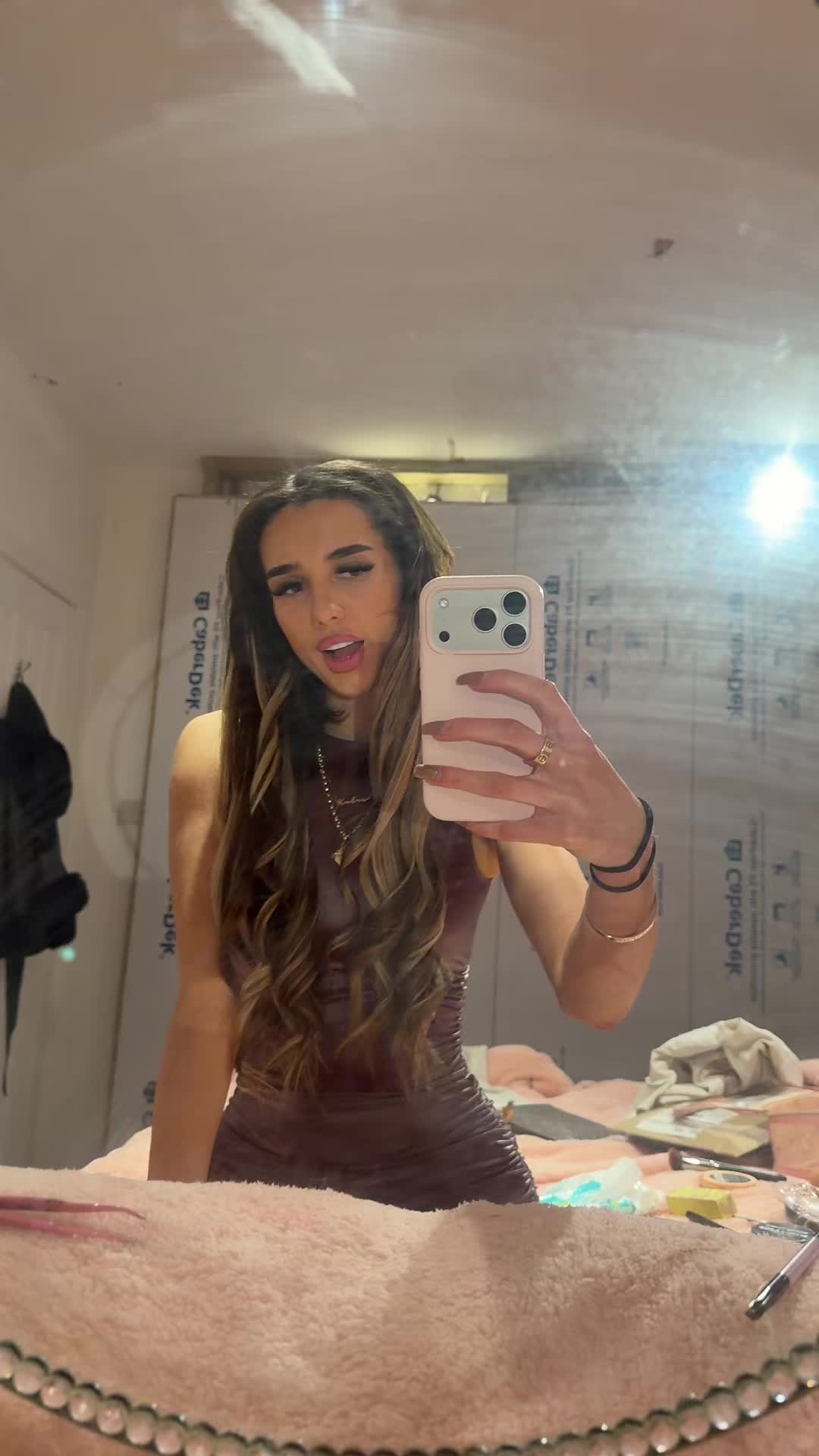 @🧿