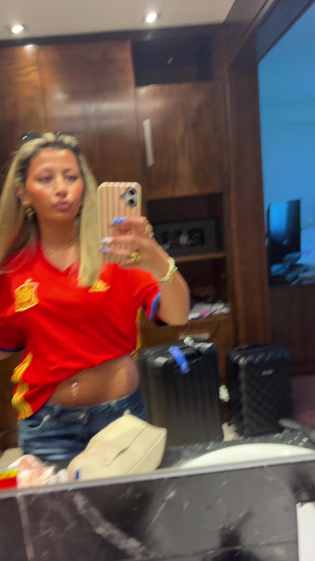 @fabiana mansoor