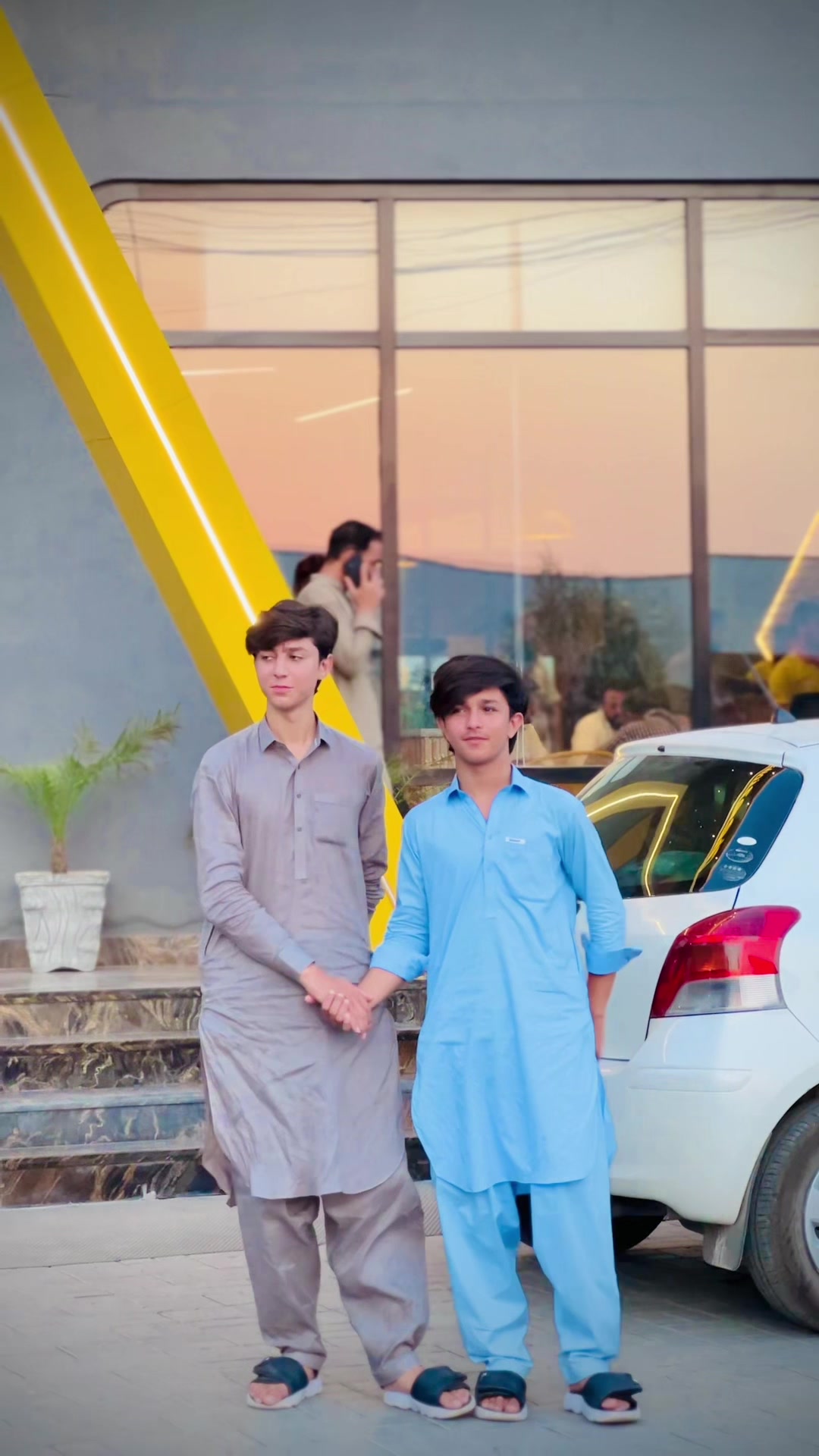 @itz_Ahsan👑