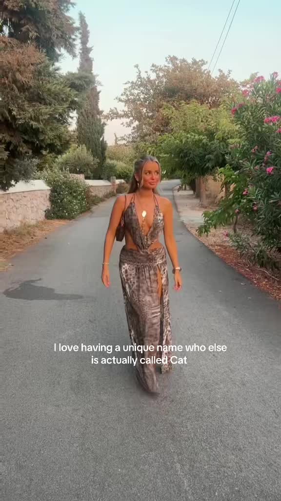 @Cat