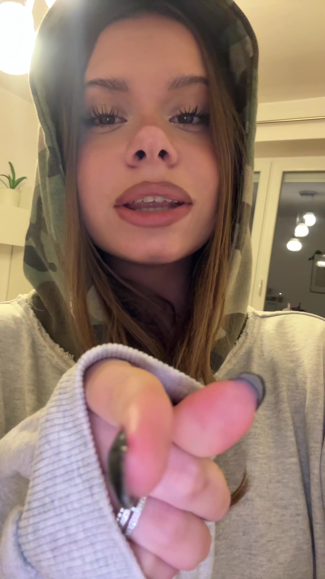 @lena