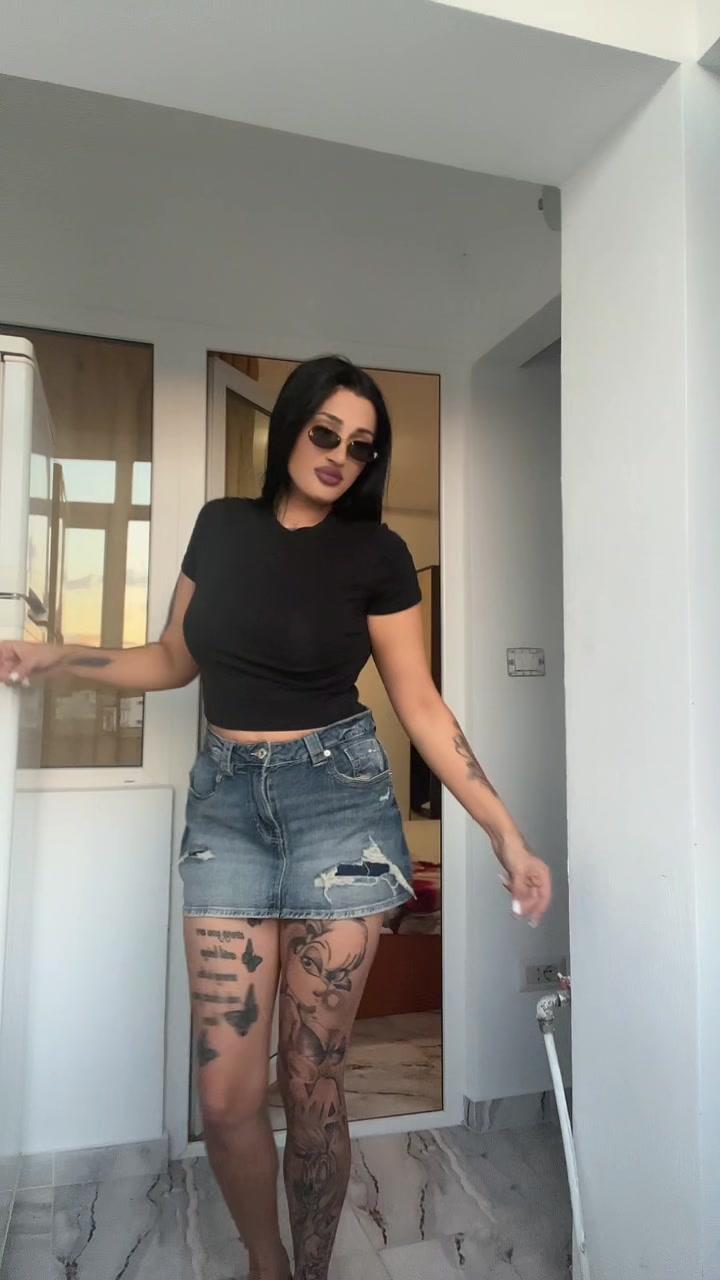 @⚜️𝓥𝓪𝓵𝓮𝓷𝓽𝓲𝓷𝓪🖤