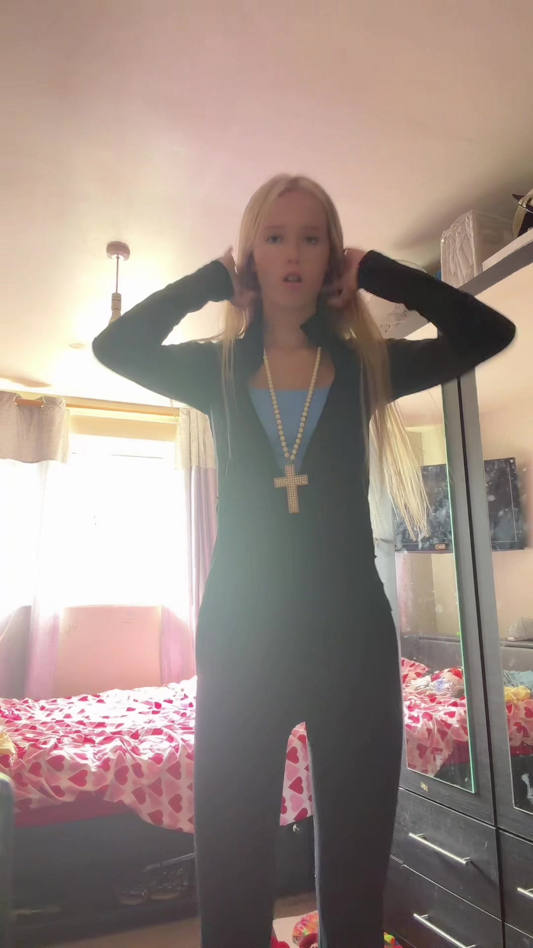 @aliciaroseꨄ