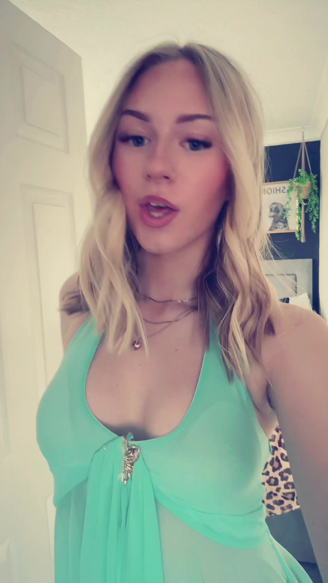 @ella