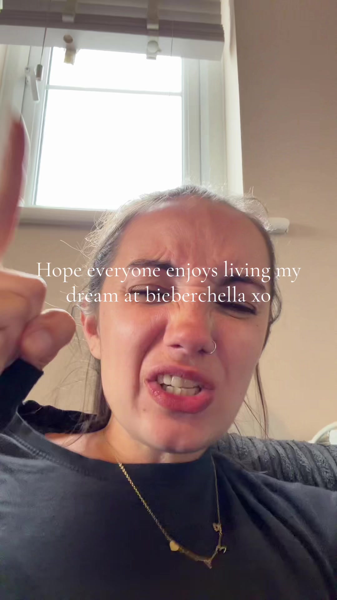 @Becca 🤍|