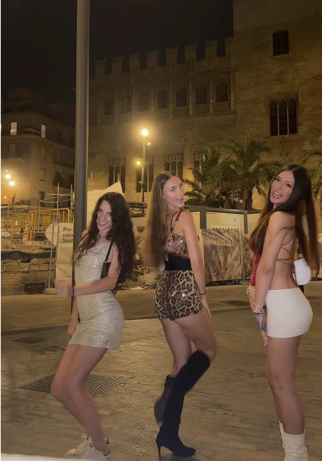@𝓐